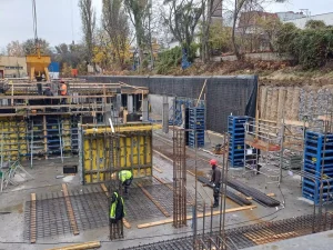 Zawilgocony garaz podziemny